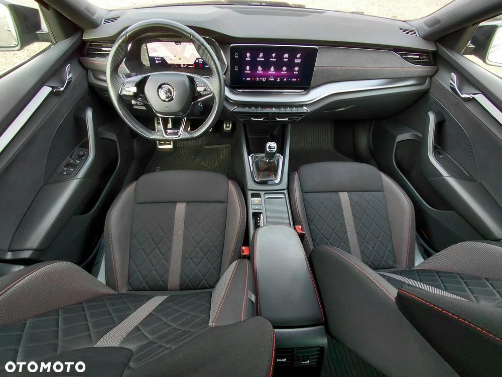 Skoda Octavia 2.0 TSI RS 245 - 9