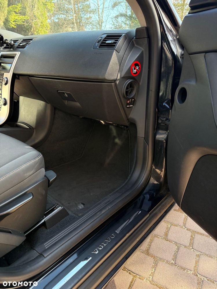 Volvo S40 D2 - 15