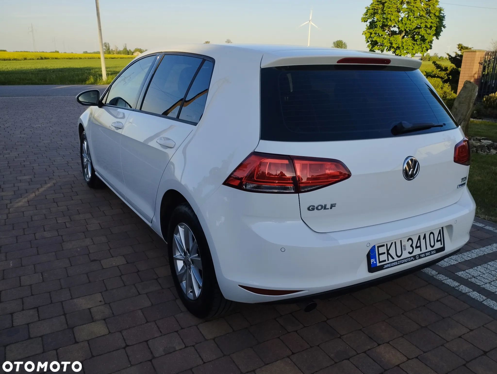 Volkswagen Golf 1.6 TDI 4Motion BlueMotion Technology Comfortline - 4