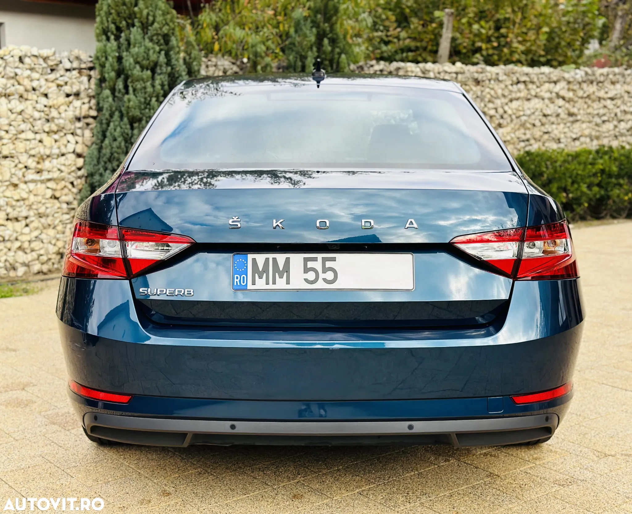 Skoda Superb 2.0 TDI DSG Style - 9