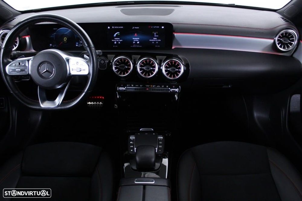 Mercedes-Benz CLA 250 e AMG Line - 18