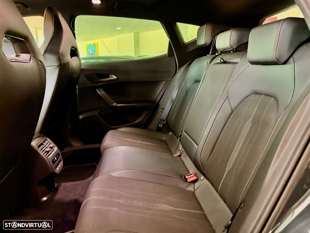 Cupra Formentor 1.4 e-Hybrid DSG VZ - 11