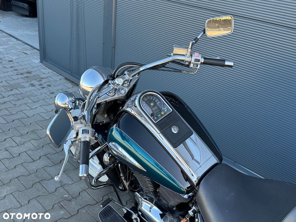 Suzuki Intruder - 20