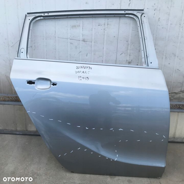 DRZWI OPEL ZAFIRA C 12-19 P12 PRAWY TYŁ PRAWE TYLNE 20778734