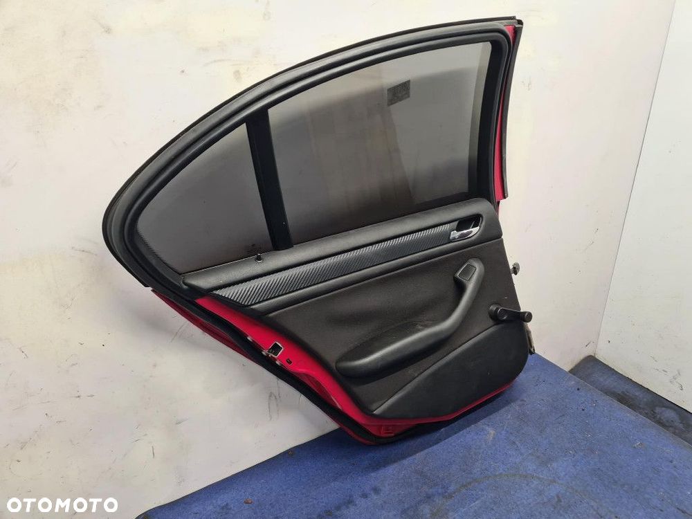 BMW 3 E46 LIFT SEDAN DRZWI TYŁ LEWE 438/3 JAPANROT - 9