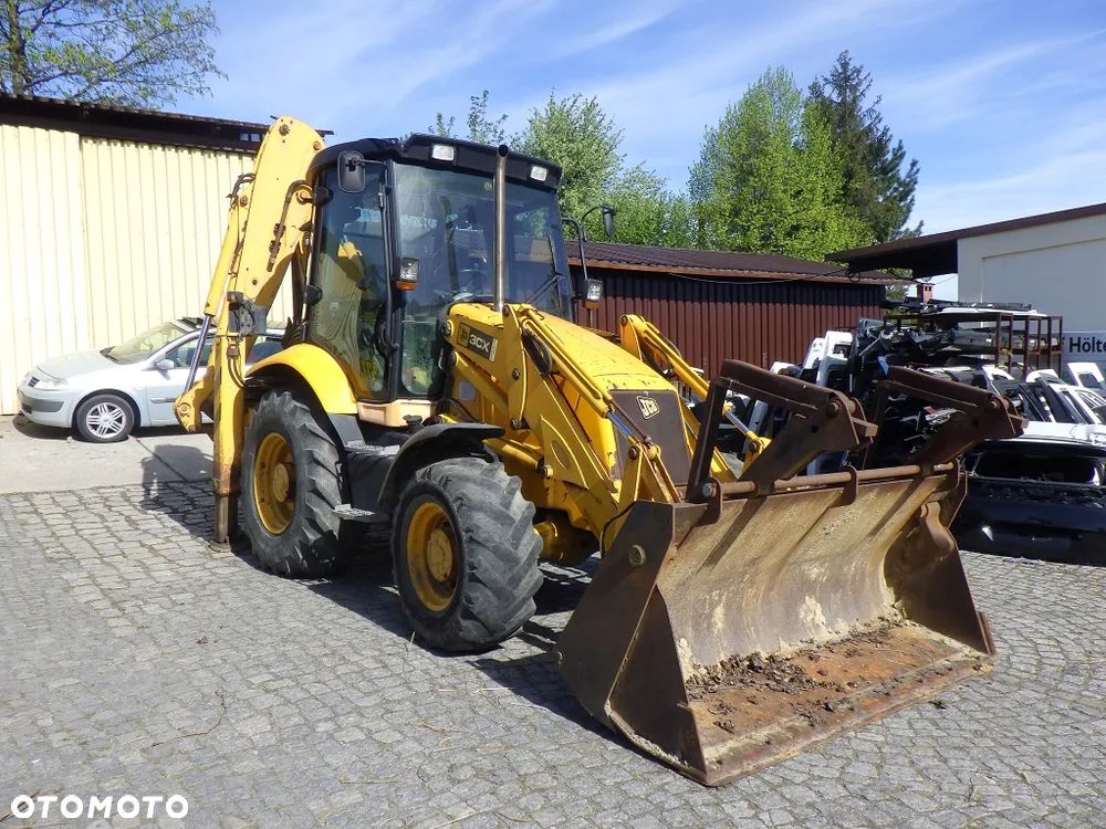 JCB 3CX CONTRACTOR - 3
