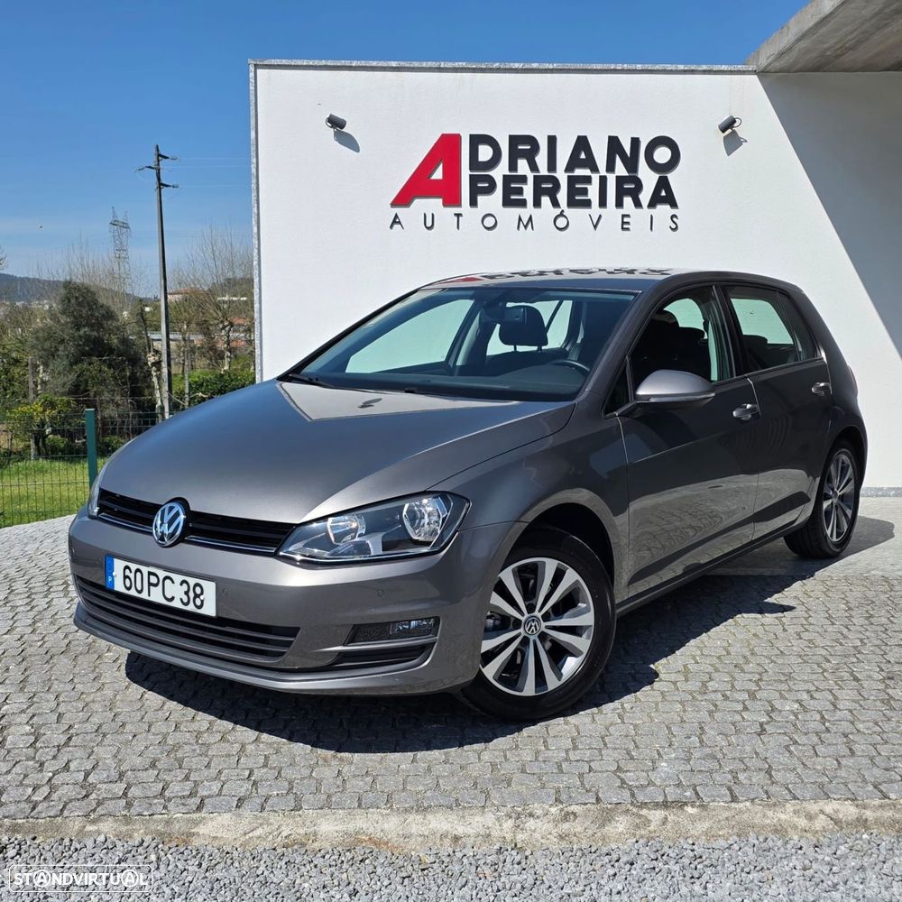VW Golf 1.2 TSi Confortline - 1