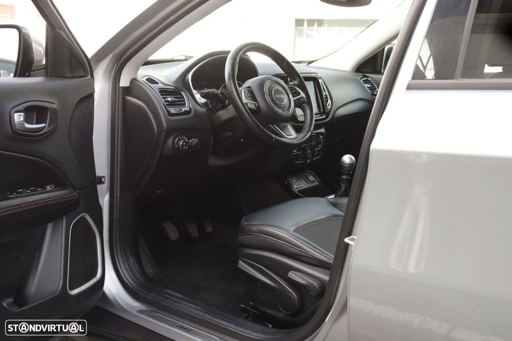 Jeep Compass 1.6 MultiJet Limited - 19