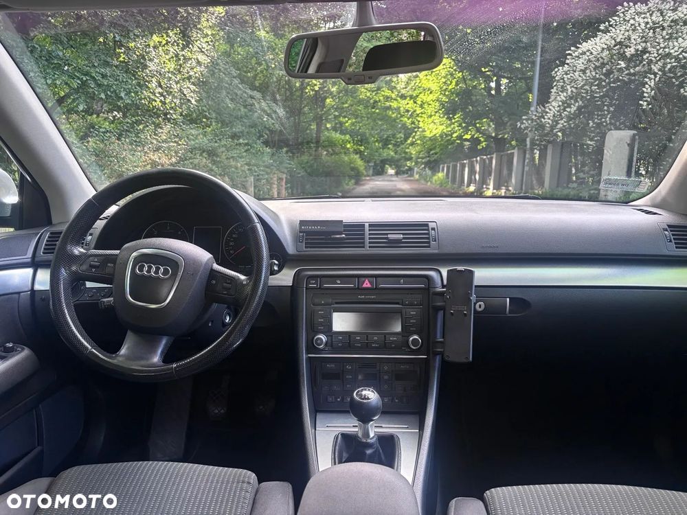 Audi A4 Limousine 2.0 TDI - 14