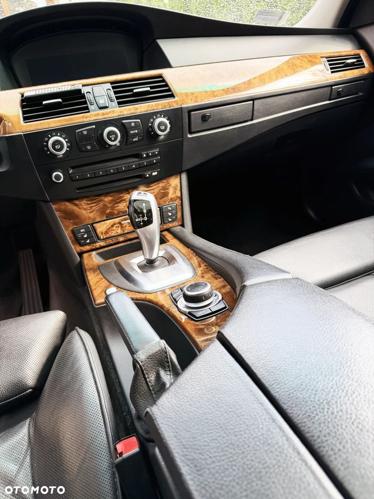 BMW Seria 5 - 17