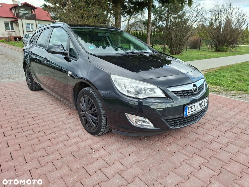 Opel Astra 1.7 CDTI DPF 150 Jahre - 1