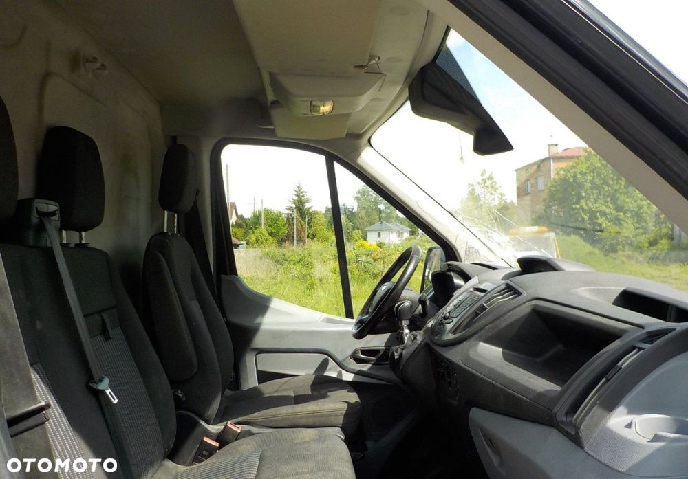 Ford Transit - 19