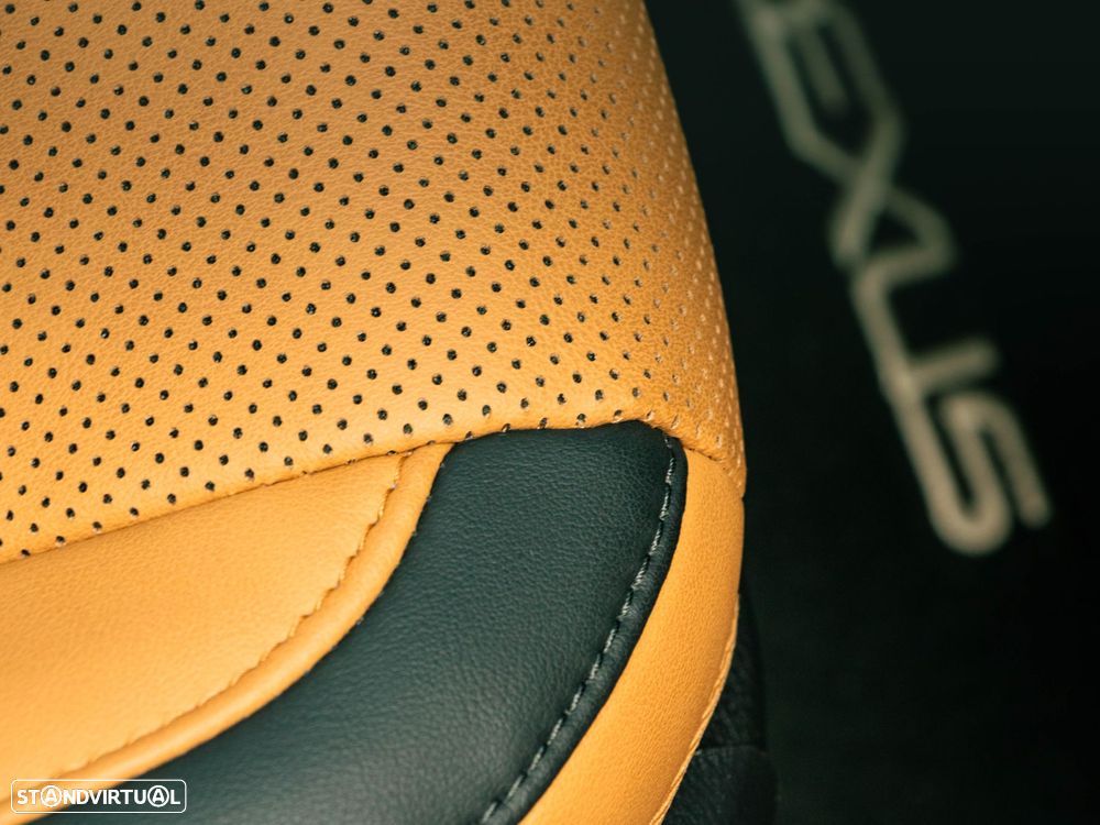 Lexus RZ 300e Premium - 39