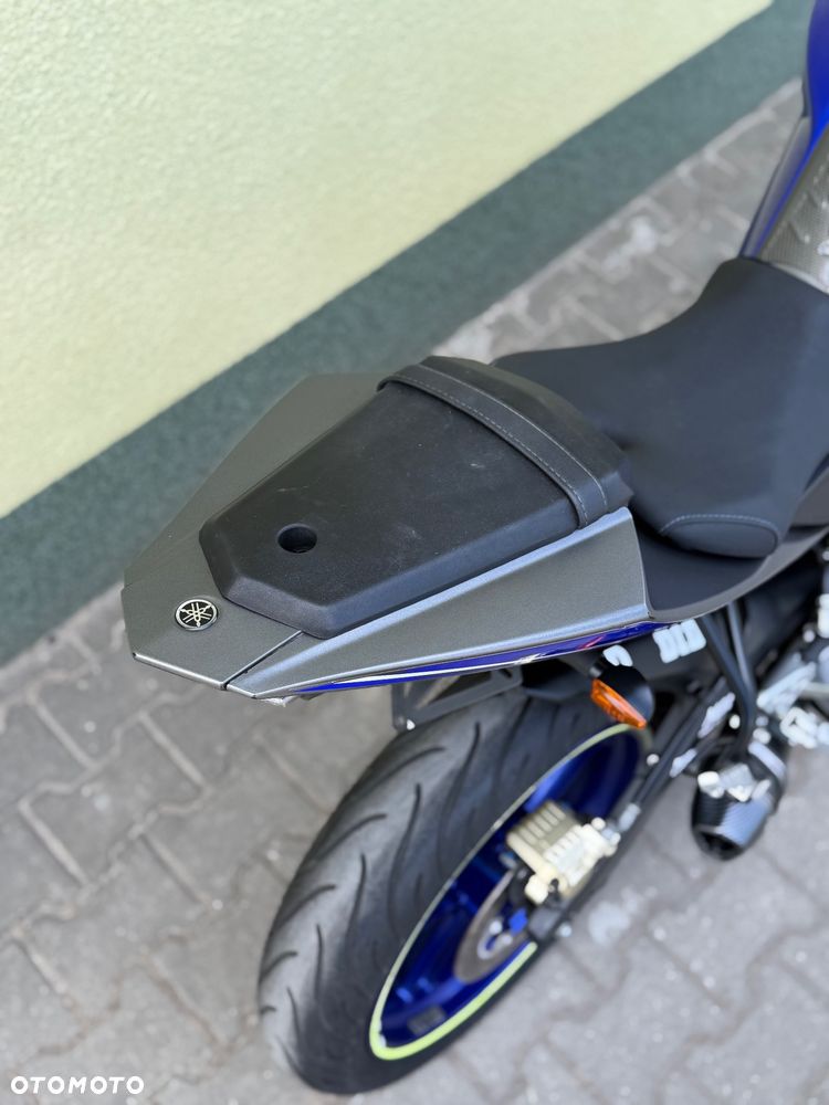 Yamaha YZF - 12