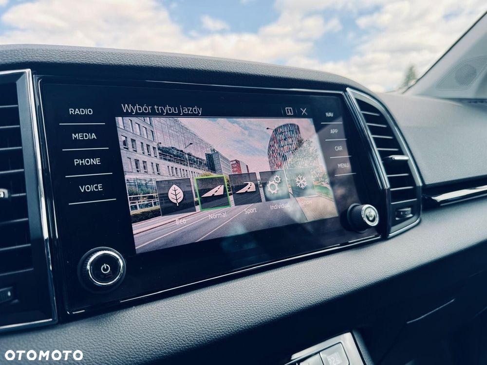 Skoda Karoq 2.0 TDI SCR 4x4 Style DSG - 29