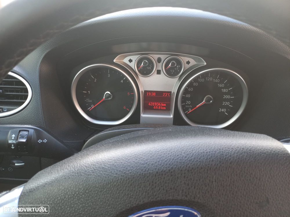 Ford Focus SW 1.6 TDCi Titanium - 7