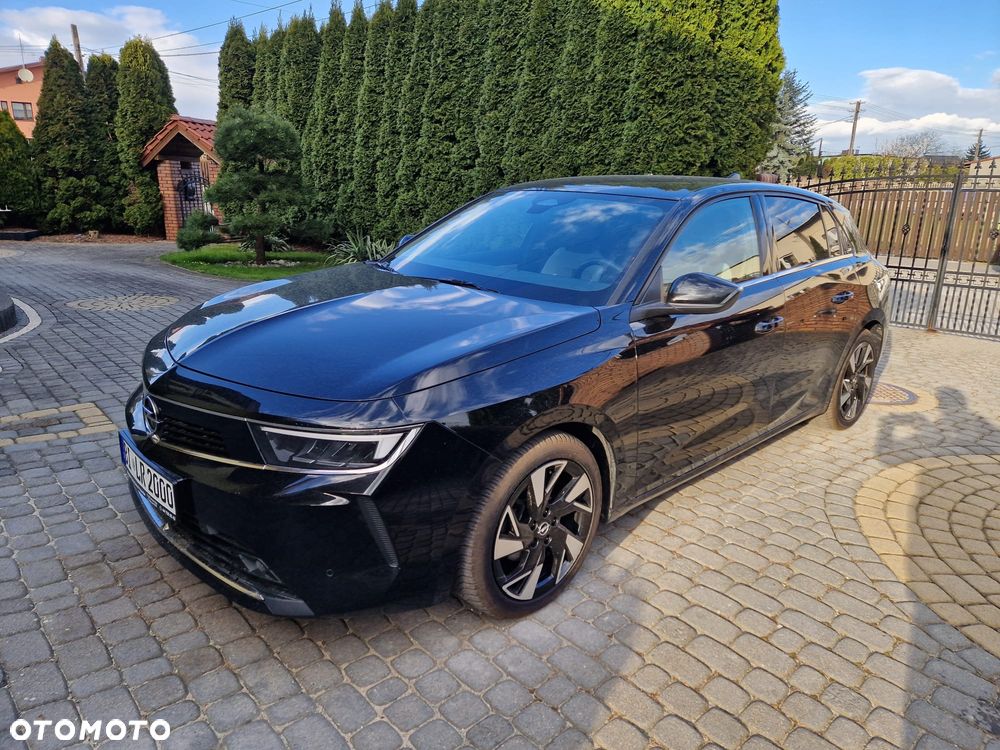 Opel Astra 1.2 Turbo Business Edition - 3