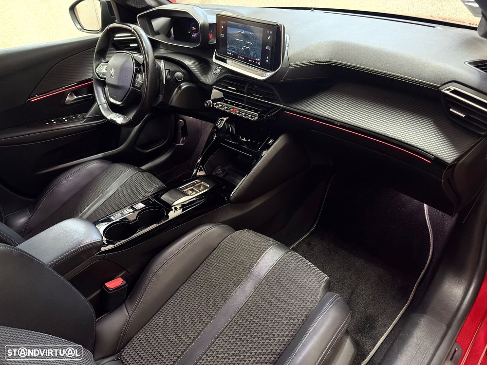 Peugeot 208 1.2 PureTech GT Line EAT8 - 27