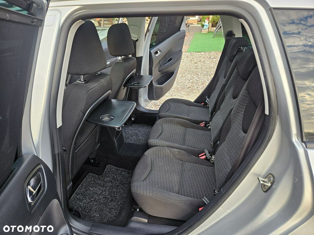 Peugeot 308 - 9