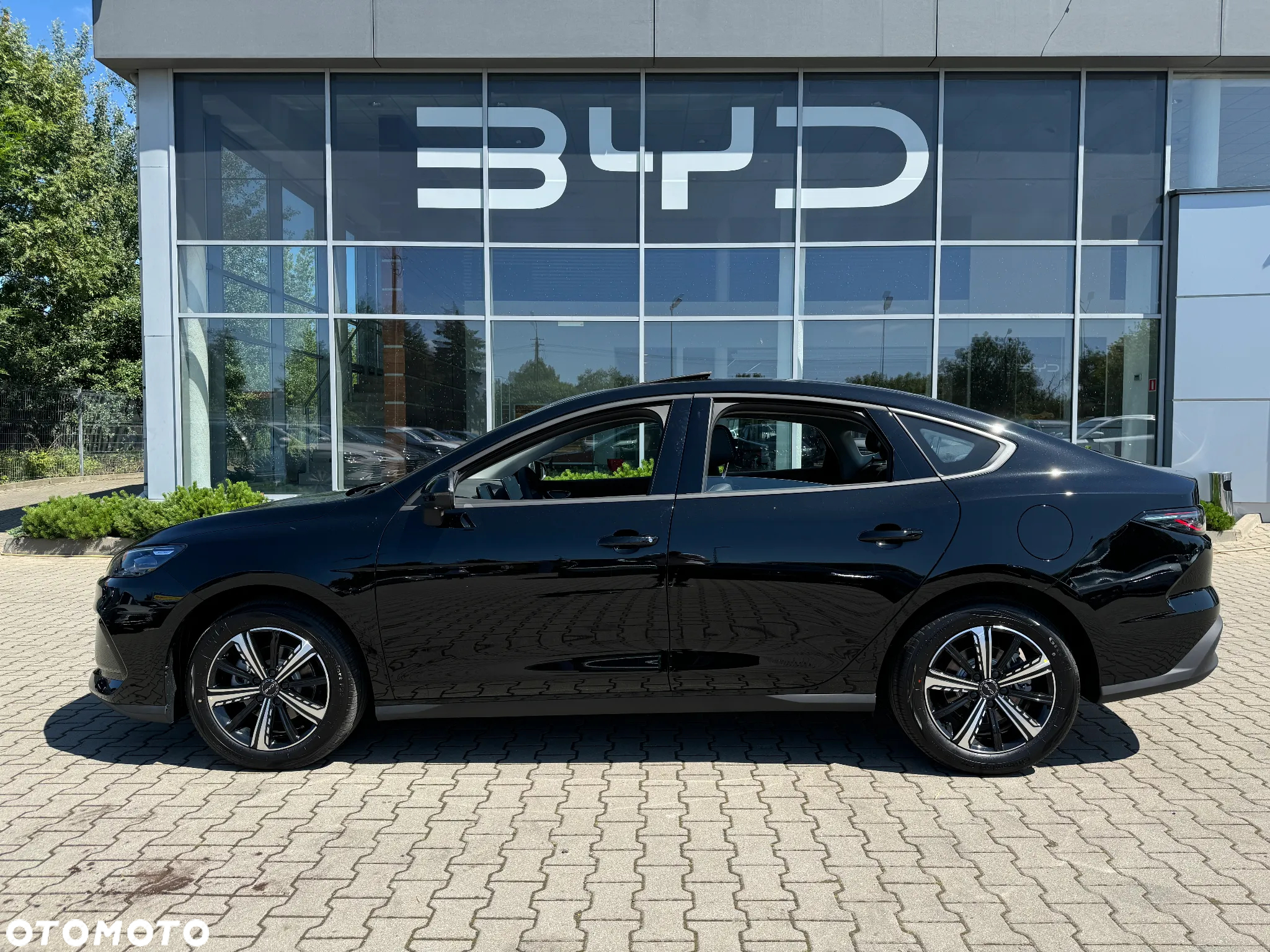 BYD Seal 5 - 9