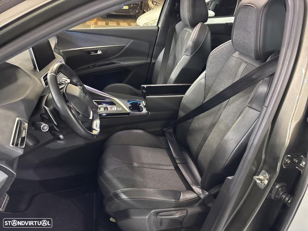 Peugeot 5008 1.5 BlueHDi GT Line EAT8 - 55