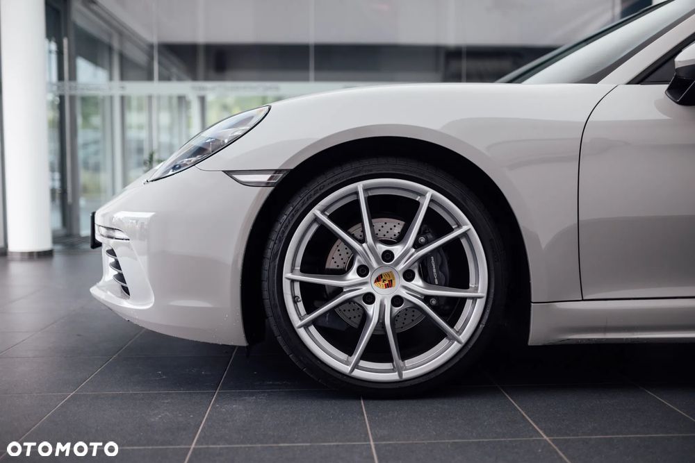 Porsche 718 Boxster PDK - 22