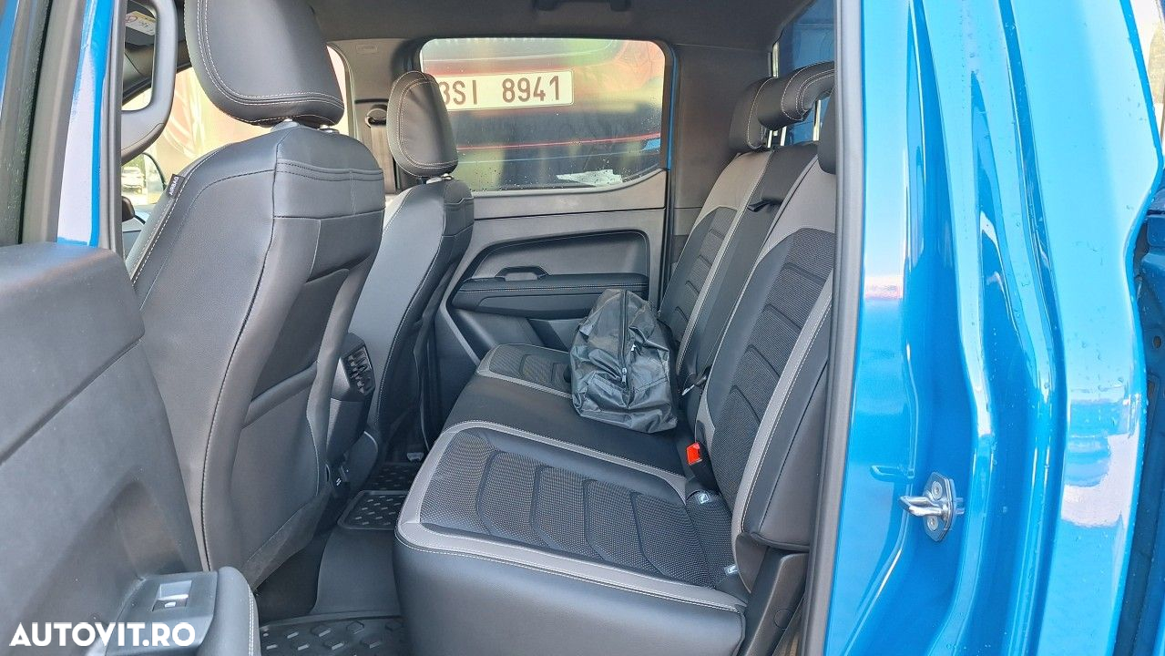 Volkswagen Amarok - 31