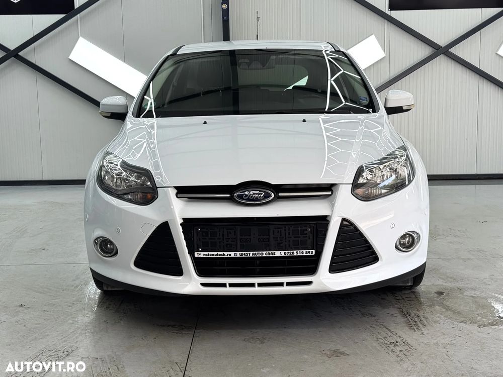 Ford Focus 1.6 TDCI DPF Start-Stopp-System Titanium - 2