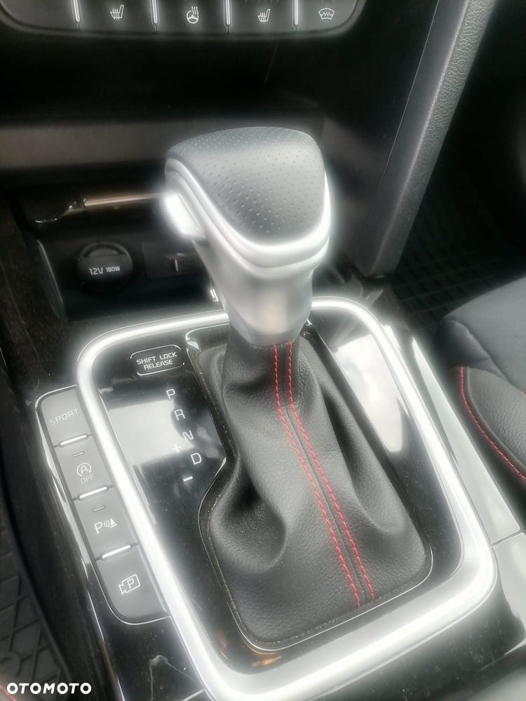 Kia ProCeed - 9
