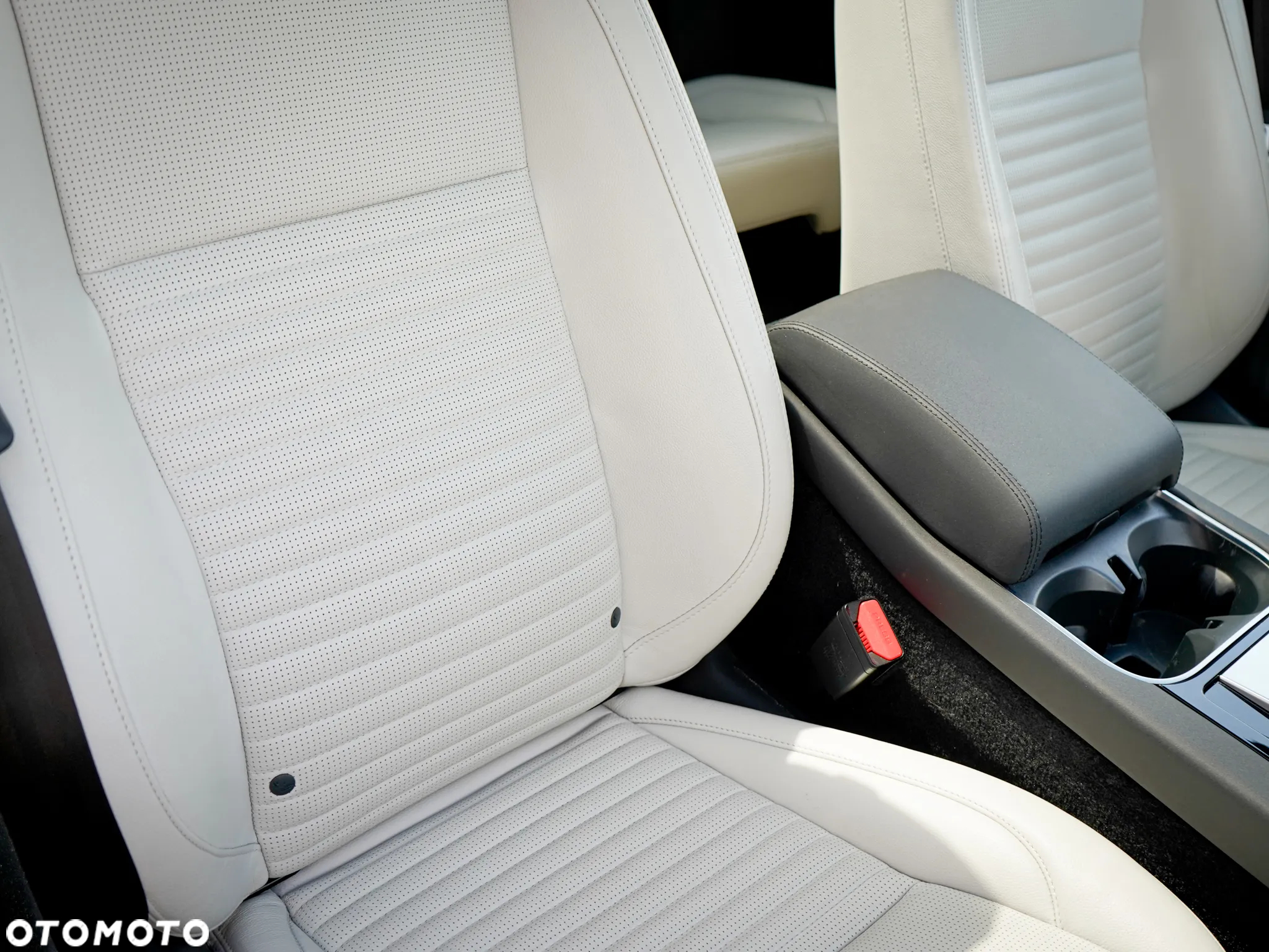 Land Rover Discovery Sport - 15