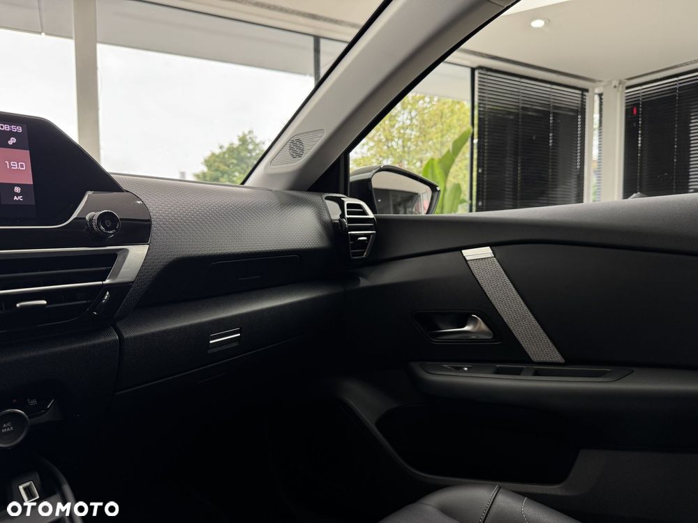 Citroën C4 1.2 PureTech Shine S&S - 27