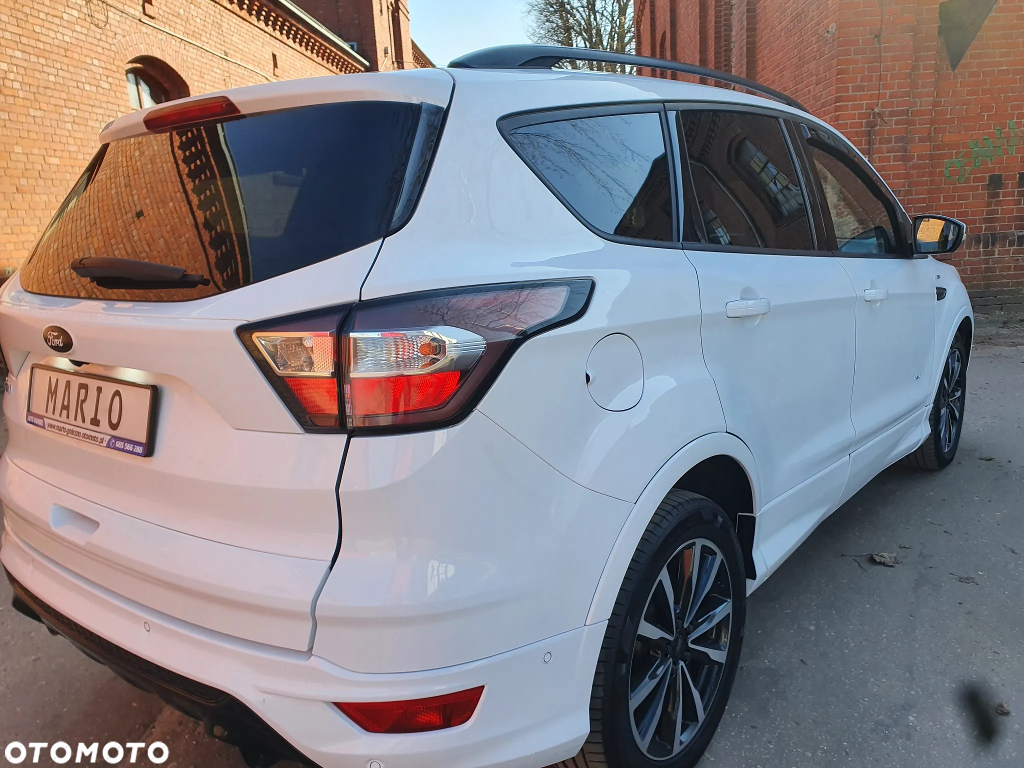 Ford Kuga 2.0 TDCi 4x4 ST-Line - 5