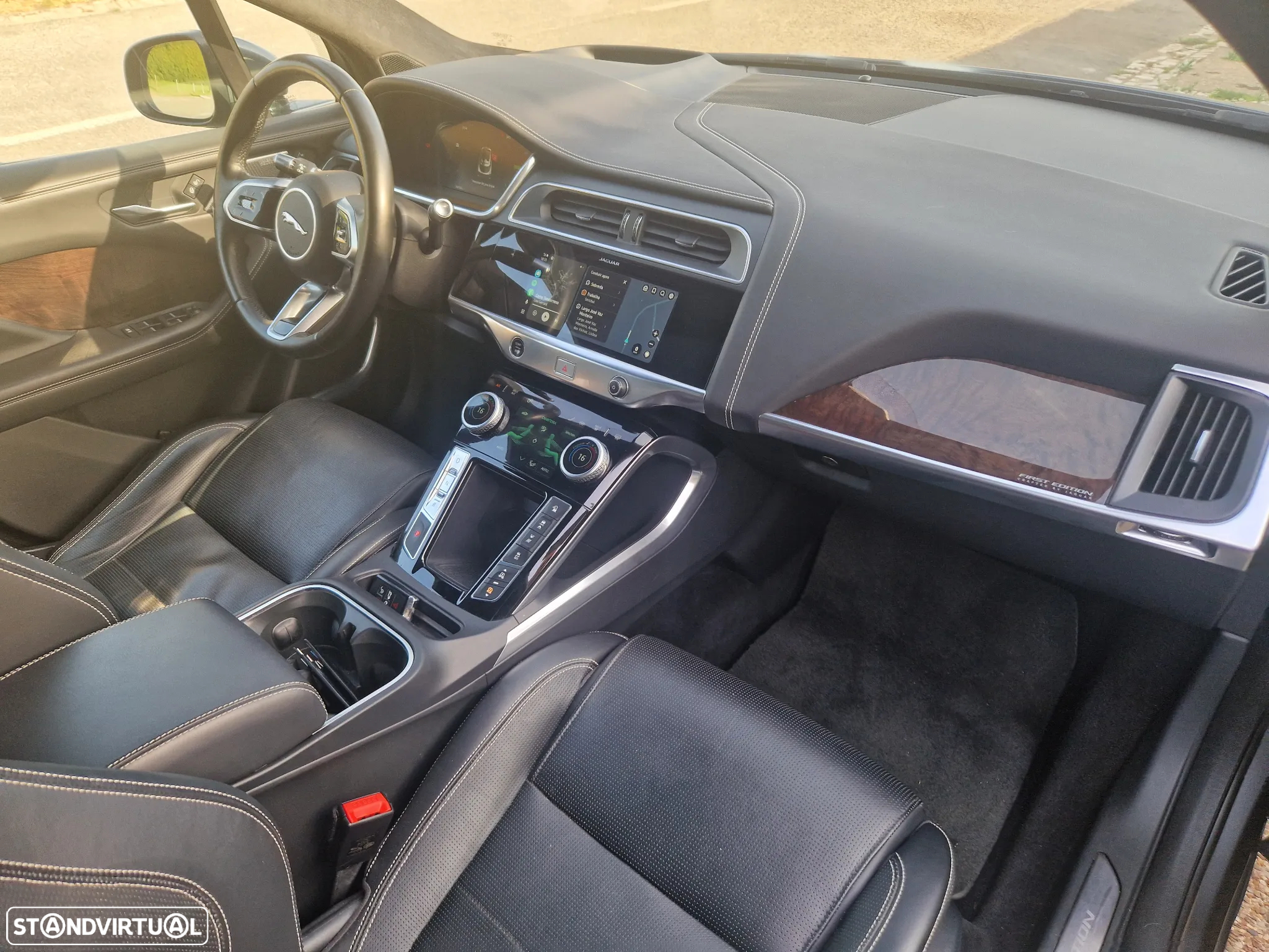 Jaguar I-Pace EV400 AWD R-DYNAMIC HSE - 11