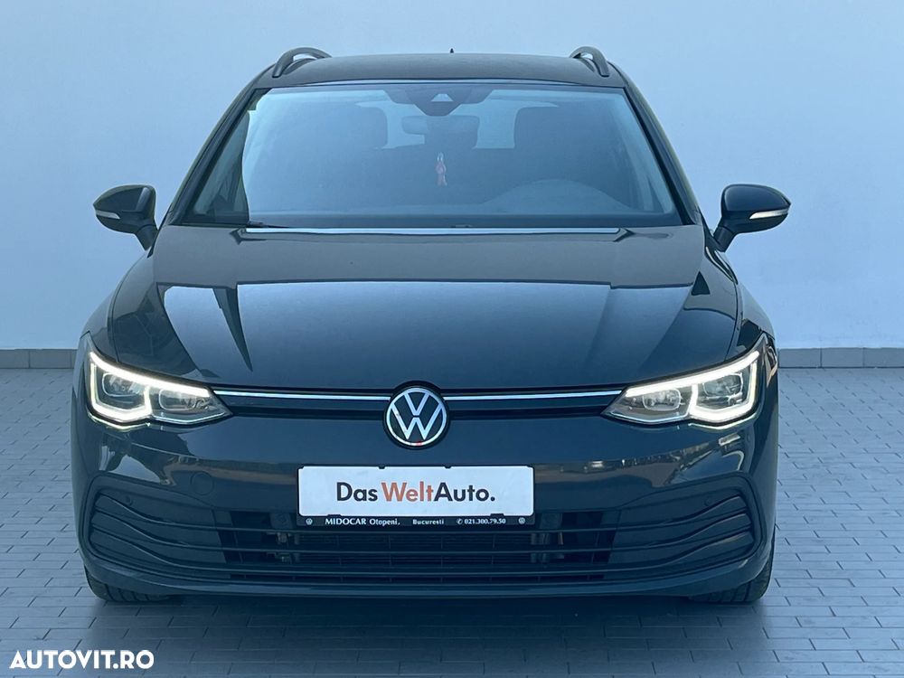 Volkswagen Golf 1.5 eTSI MHEV 130CP DSG Life - 2