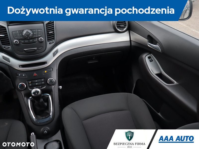 Chevrolet Orlando - 10