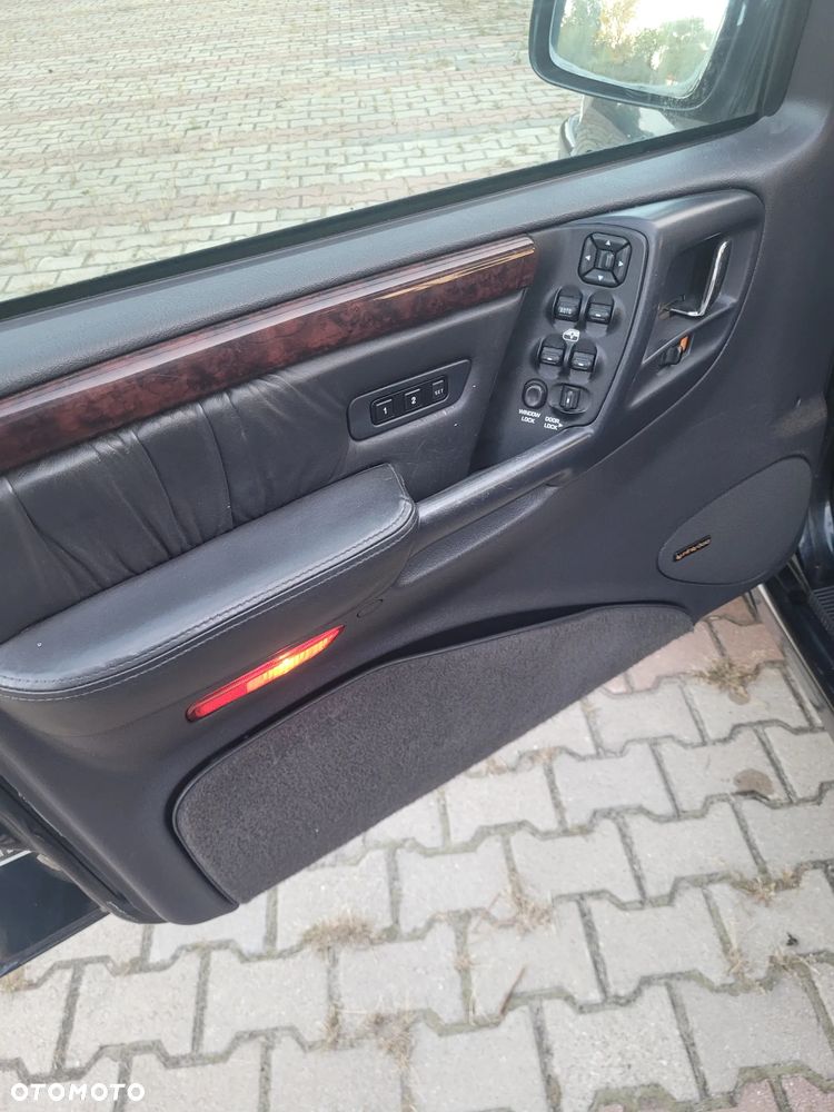 Jeep Grand Cherokee Gr 5.9 Limited - 17