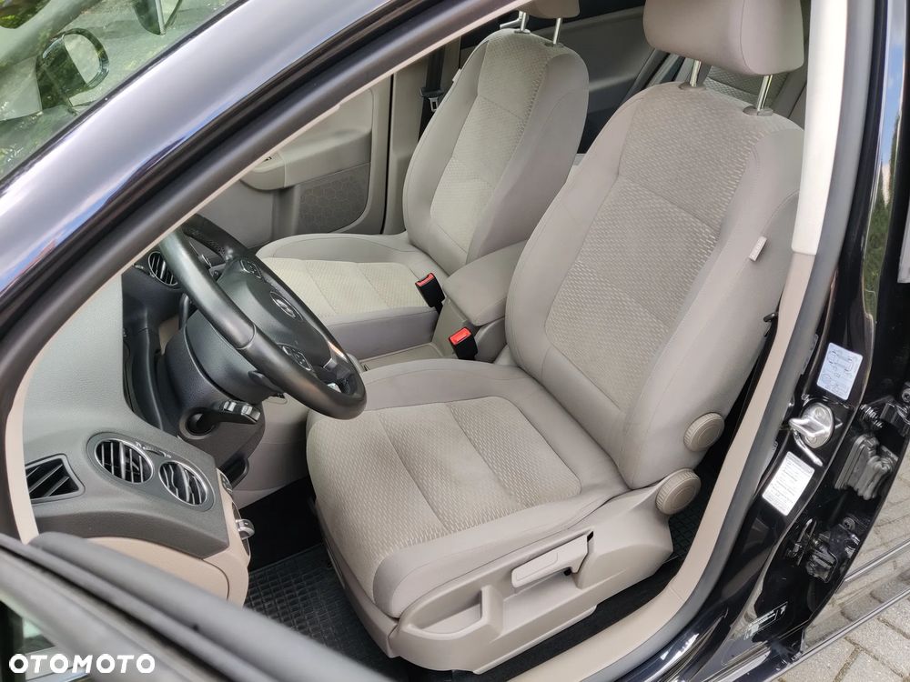 Volkswagen Golf Plus 1.4 TSI DSG Comfortline - 21