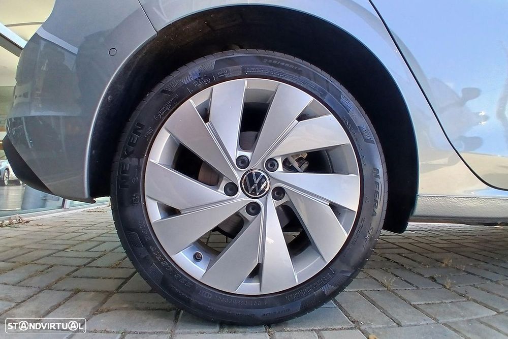 VW Golf 1.5 TSI Urban - 5