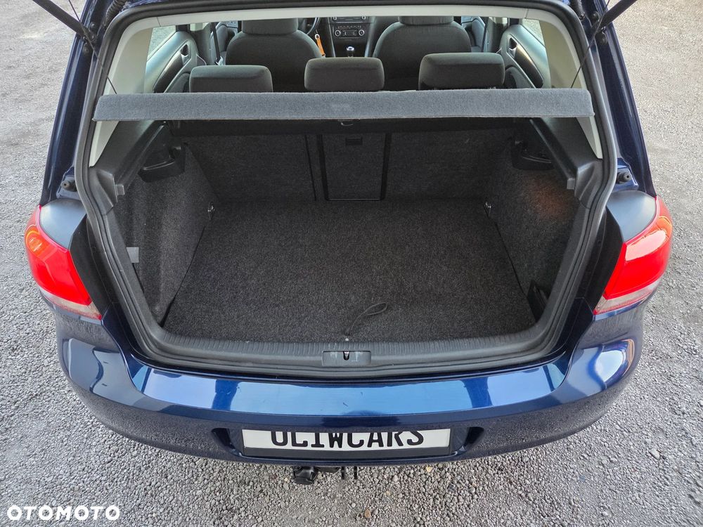 Volkswagen Golf 1.6 Comfortline - 28