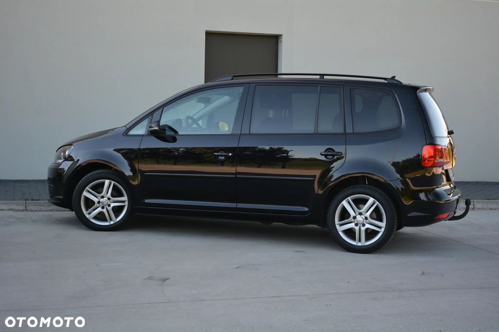 Volkswagen Touran 1.6 TDI BMT Comfortline - 9