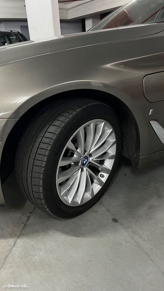 BMW 530 e iPerformance Line Luxury - 21