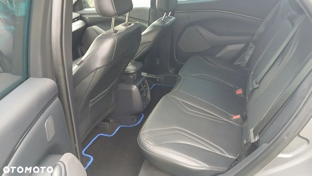 Ford Mustang Mach-E 75kWh AWD - 18