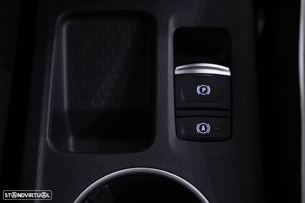 Renault Captur 1.0 TCe Techno Bi-Fuel - 27