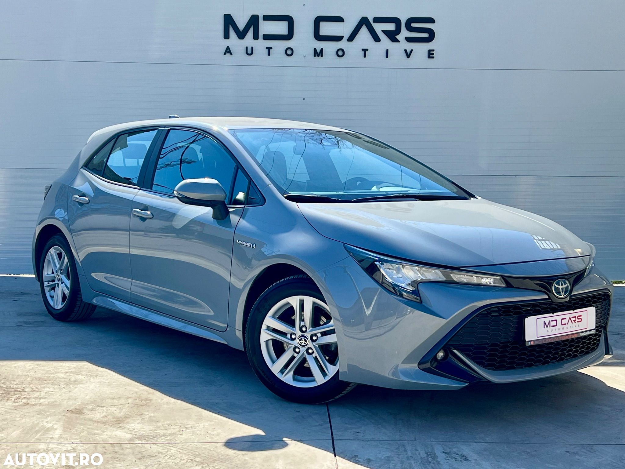 Toyota Corolla 1.8 HSD Dynamic - 1