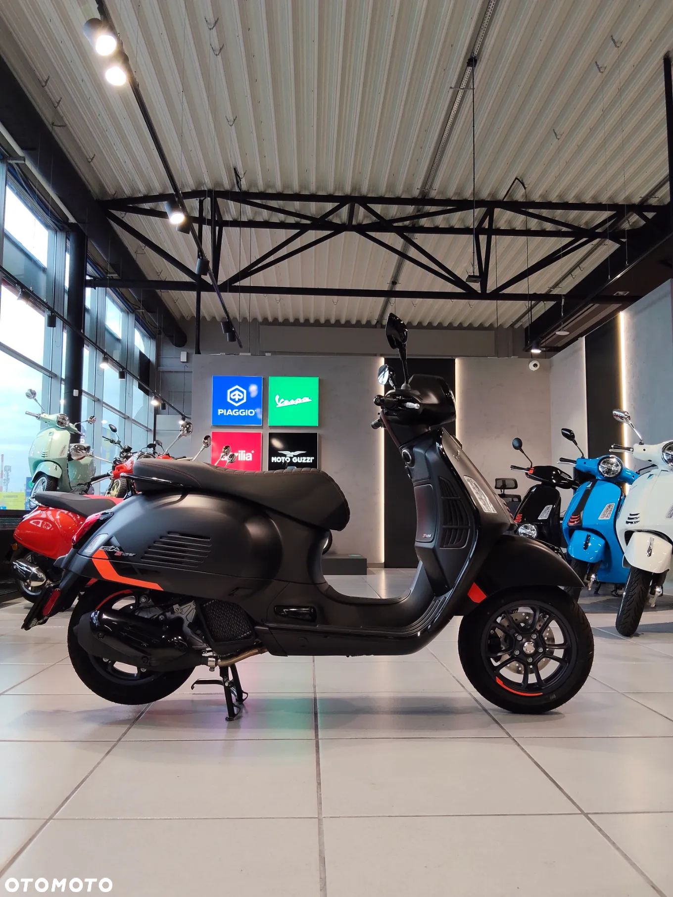 Vespa GTS - 3