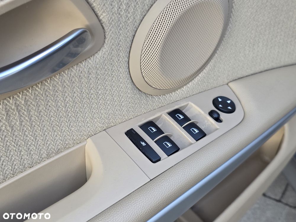BMW Seria 3 318i - 19