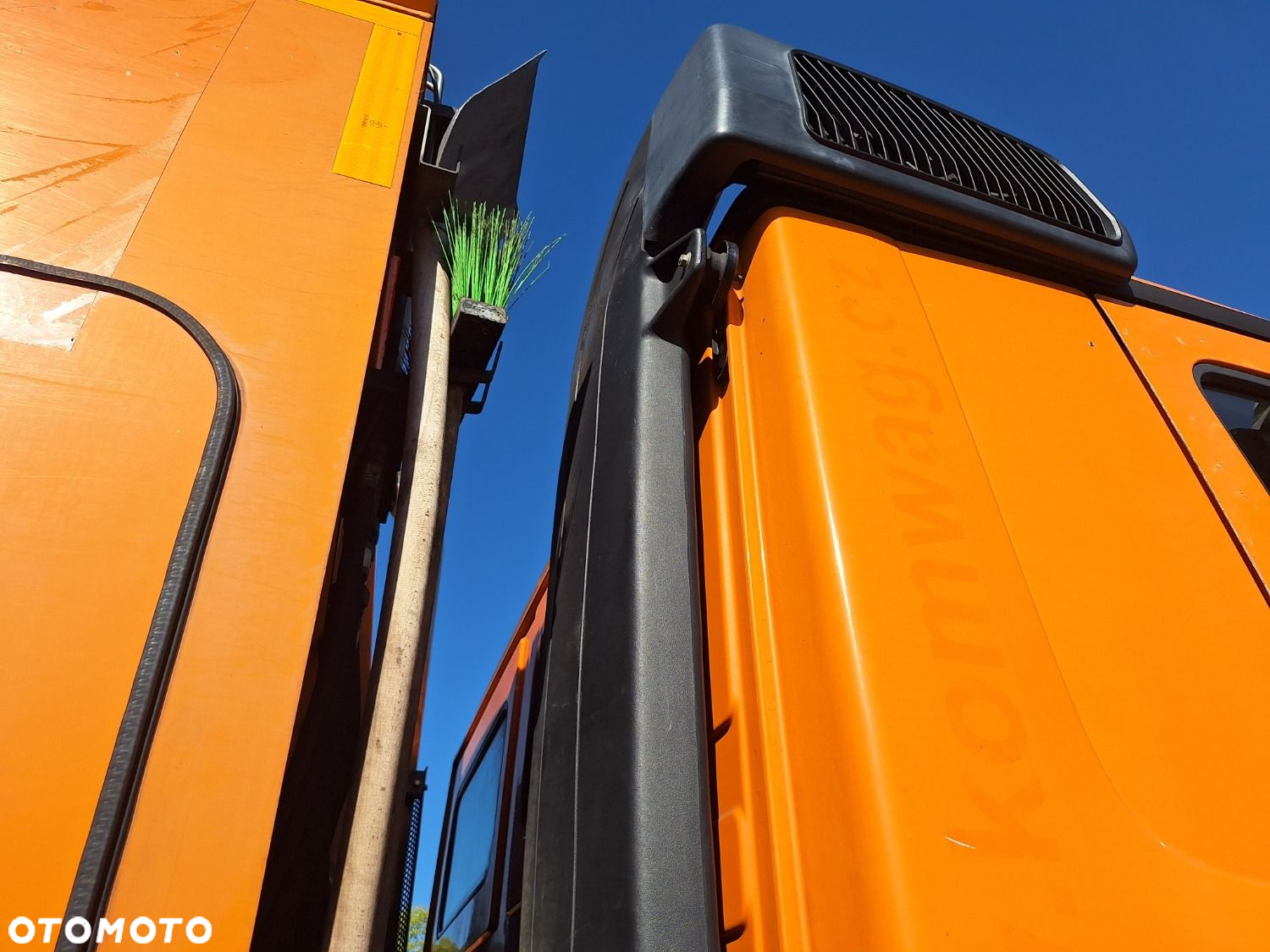 Versalift Actros 1832 L - 35