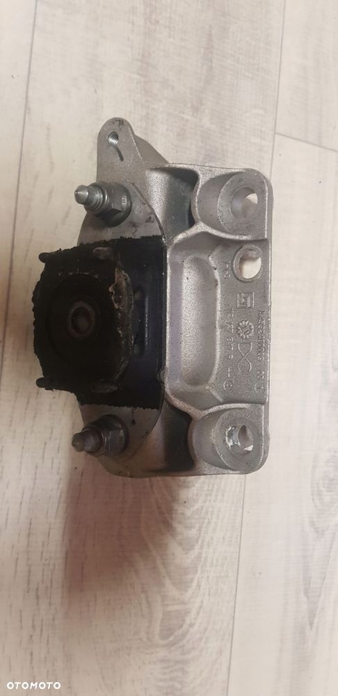 poduszka silnika smart 453 twingo iii - 2