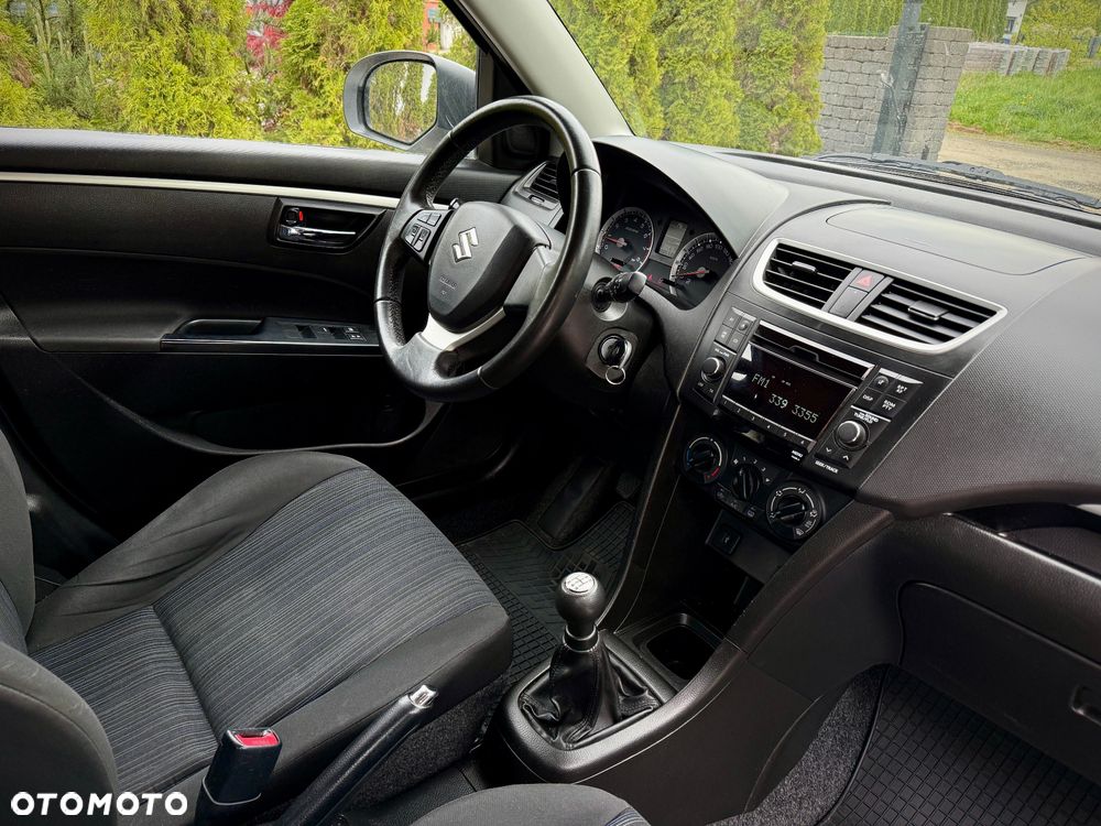 Suzuki Swift - 13