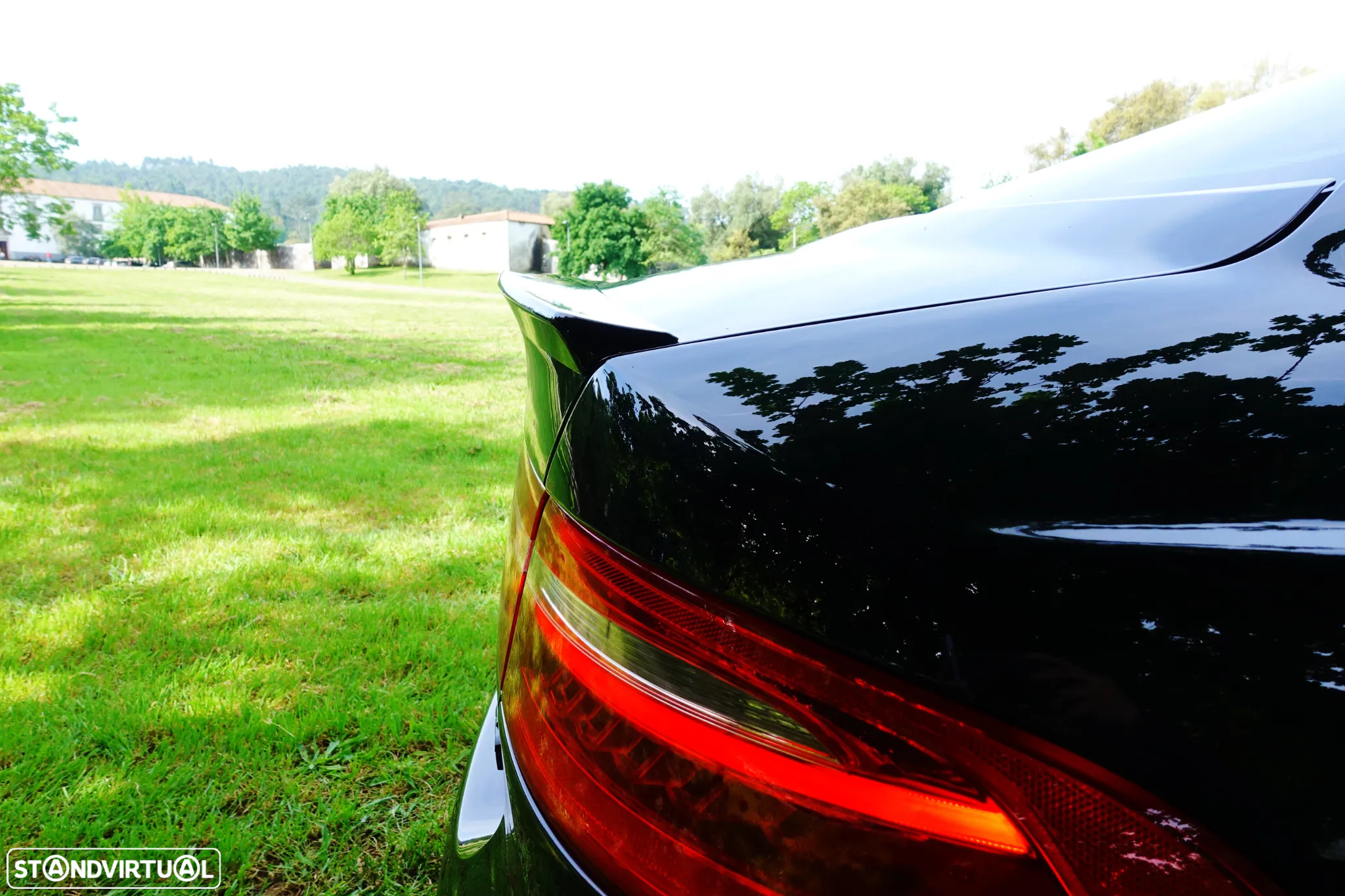 Jaguar XE 2.0 D R-Sport Aut. - 28